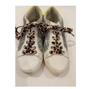 No Bo (No Boundaries) Womens White Glitter‎ Leopard Laces Sneakers Size 7